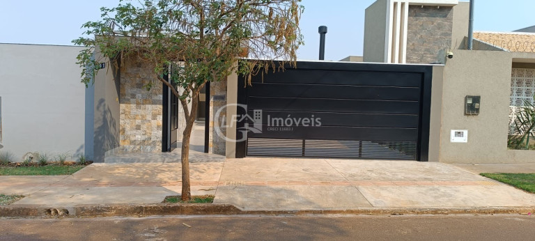 Casa com 3 Quartos à Venda, 360 m² em Vila Do Polonês - Campo Grande