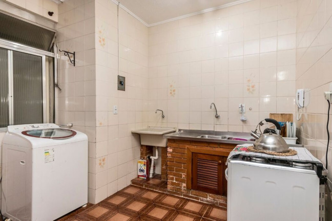 Imagem Imóvel com 2 Quartos à Venda, 64 m² em Menino Deus - Porto Alegre Imagem Imóvel com 2 Quartos à Venda, 64 m² em Menino Deus - Porto Alegre