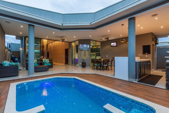 Casa com 3 Quartos à Venda, 250 m² em Loteamento Recanto Do Lago - São José Do Rio Preto