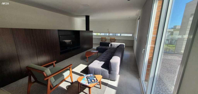 Imagem Casa com 4 Quartos à Venda, 311 m² em Centro - Capão Da Canoa