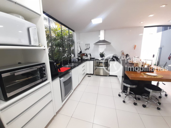 Imagem Casa com 5 Quartos à Venda, 462 m² em Santa Lúcia - Belo Horizonte Imagem Casa com 5 Quartos à Venda, 462 m² em Santa Lúcia - Belo Horizonte