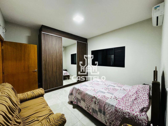 Imagem Casa com 3 Quartos à Venda, 300 m² em Centro - Primeiro De Maio