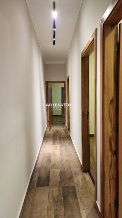 Imagem Casa com 3 Quartos à Venda, 100 m²