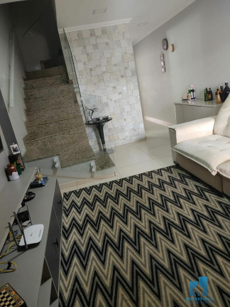 Imagem Sobrado com 2 Quartos à Venda, 109 m² em Contorno - Ponta Grossa