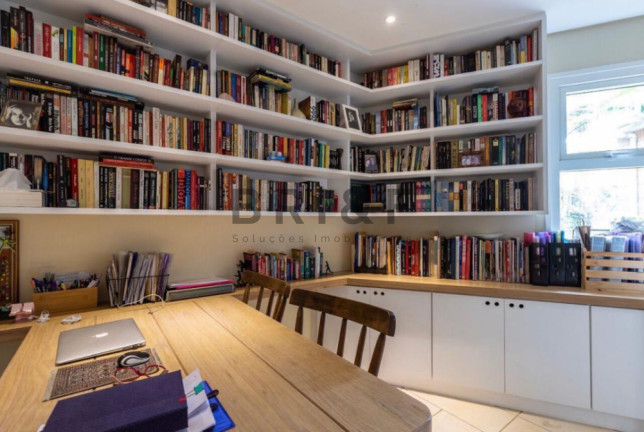 Imagem Casa com 4 Quartos à Venda, 1.100 m² em Jardim Cordeiro - São Paulo Imagem Casa com 4 Quartos à Venda, 1.100 m² em Jardim Cordeiro - São Paulo