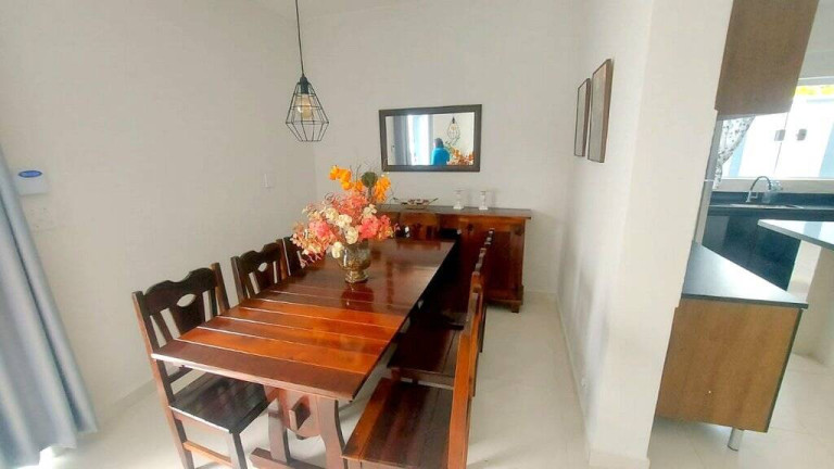 Imagem Casa com 5 Quartos à Venda, 310 m² em Cidade Nova Peruibe - Peruíbe Imagem Casa com 5 Quartos à Venda, 310 m² em Cidade Nova Peruibe - Peruíbe