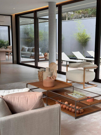 Imagem Casa com 4 Quartos à Venda, 540 m² em Centro Comercial Jubran - Barueri Imagem Casa com 4 Quartos à Venda, 540 m² em Centro Comercial Jubran - Barueri