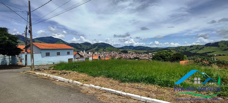 Imagem Terreno à Venda, 409 m² em Centro - Paraisópolis Imagem Terreno à Venda, 409 m² em Centro - Paraisópolis