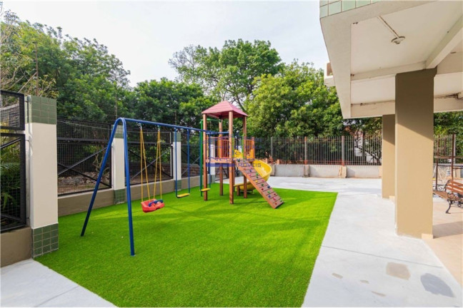 Imagem Imóvel com 2 Quartos à Venda, 61 m² em Cavalhada - Porto Alegre Imagem Imóvel com 2 Quartos à Venda, 61 m² em Cavalhada - Porto Alegre