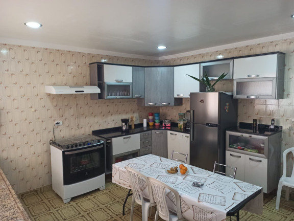 Casa com 3 Quartos à Venda, 250 m² em Parque São Vicente - Mauá
