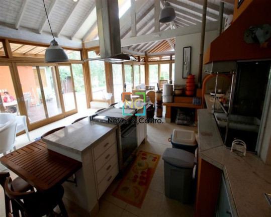 Imagem Casa com 4 Quartos à Venda, 720 m² em Lagoa Da Conceição - Florianópolis Imagem Casa com 4 Quartos à Venda, 720 m² em Lagoa Da Conceição - Florianópolis