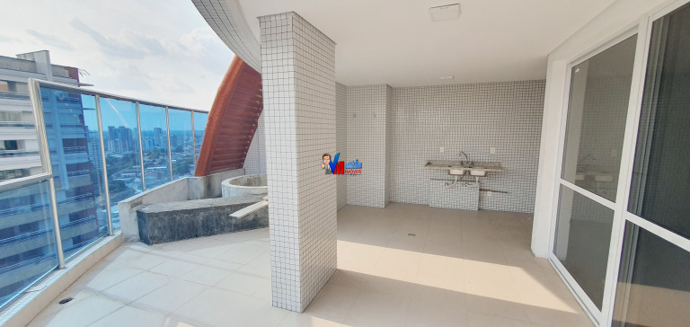 Imagem Cobertura com 4 Quartos à Venda, 300 m² em Adrianópolis - Manaus