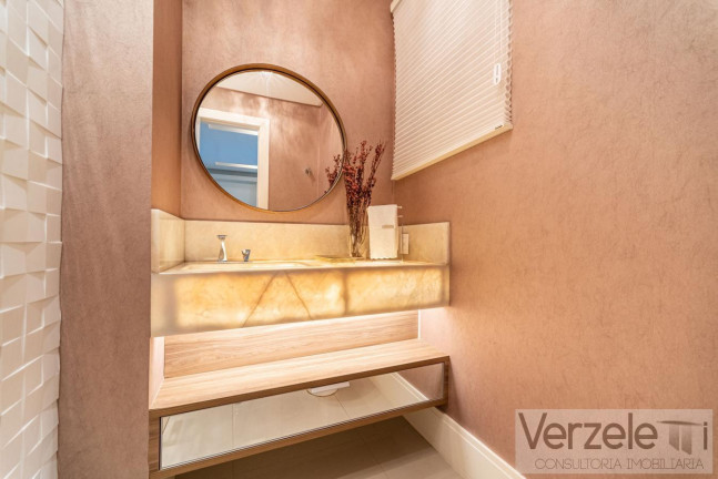 Imagem Apartamento com 4 Quartos à Venda, 320 m² em Centro - Balneário Camboriú Imagem Apartamento com 4 Quartos à Venda, 320 m² em Centro - Balneário Camboriú