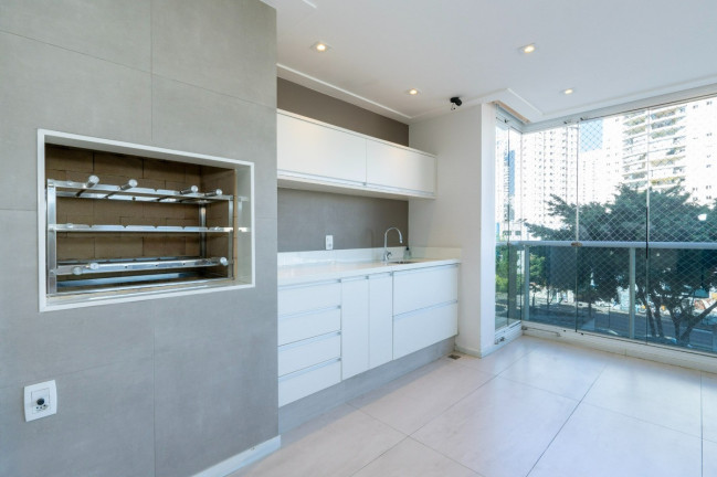 Imagem Apartamento com 3 Quartos à Venda, 235 m² em Vila Nova Conceição - São Paulo