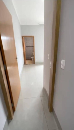 Imagem Casa com 3 Quartos à Venda, 105 m² em Residencial Recanto Do Bosque - Goiânia Imagem Casa com 3 Quartos à Venda, 105 m² em Residencial Recanto Do Bosque - Goiânia