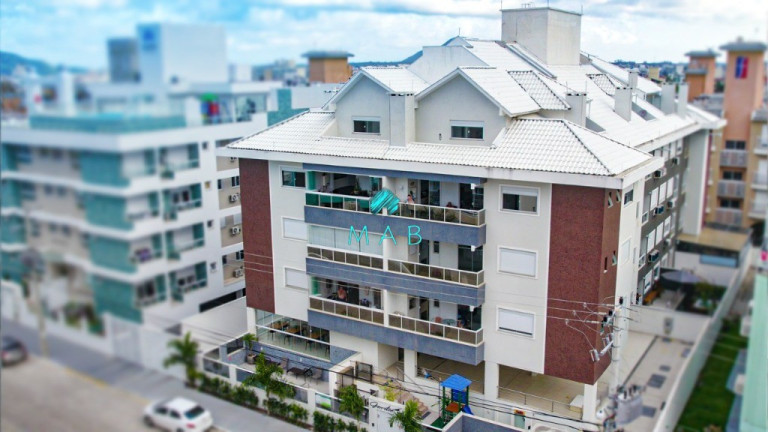 Imagem Apartamento com 2 Quartos à Venda, 74 m² em Ingleses - Florianópolis