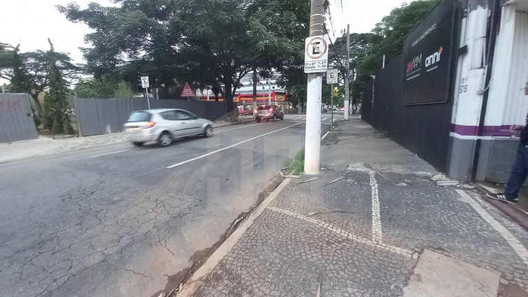Imagem Apartamento com 3 Quartos à Venda, 121 m² em Moema - São Paulo