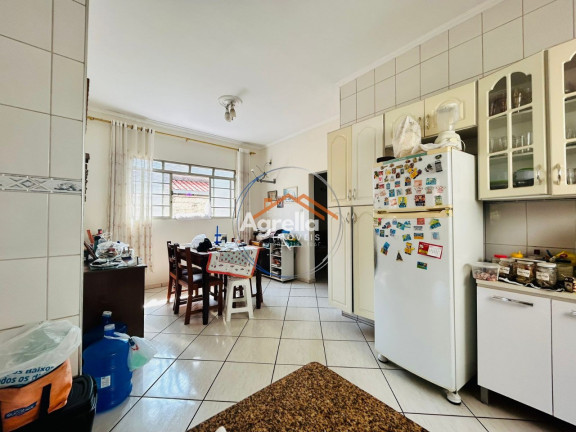 Imagem Casa com 3 Quartos à Venda, 150 m² em Vila Paraíso - Mogi Guaçu Imagem Casa com 3 Quartos à Venda, 150 m² em Vila Paraíso - Mogi Guaçu