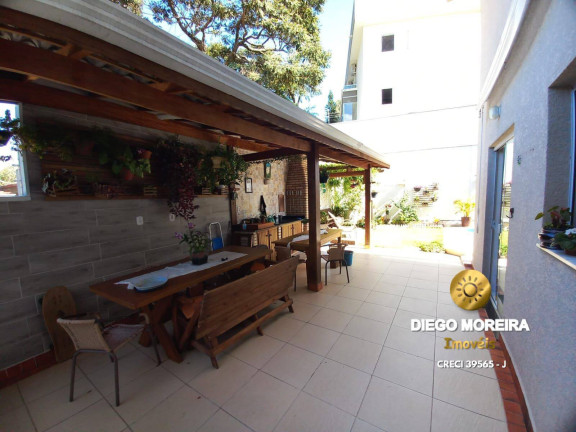 Imagem Casa com 3 Quartos à Venda, 164 m² em Jardim Paulista - Atibaia Imagem Casa com 3 Quartos à Venda, 164 m² em Jardim Paulista - Atibaia