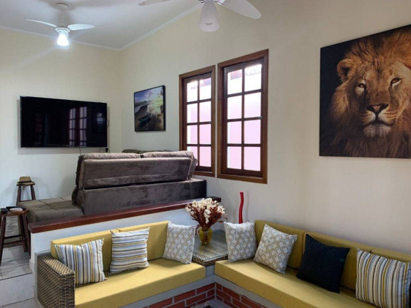 Imagem Casa com 3 Quartos à Venda, 220 m² em Florida - Praia Grande Imagem Casa com 3 Quartos à Venda, 220 m² em Florida - Praia Grande