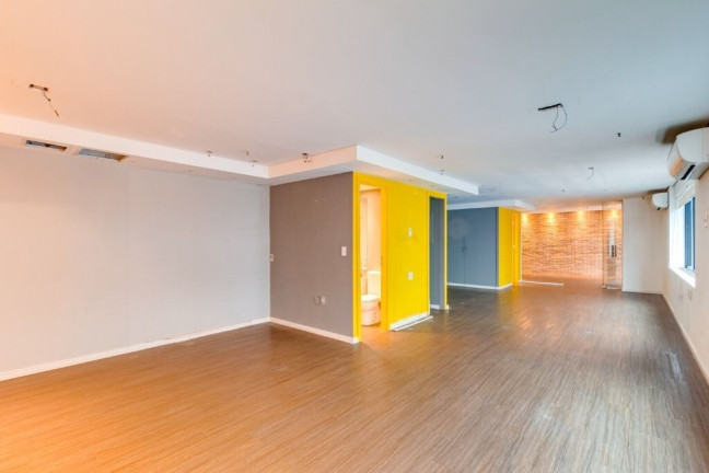 Imagem Sala Comercial à Venda, 83 m² em Moema - São Paulo Imagem Sala Comercial à Venda, 83 m² em Moema - São Paulo