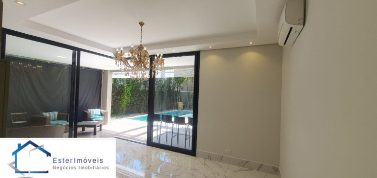 Imagem Casa com 4 Quartos à Venda ou Temporada, 480 m² em Tamboré - Santana De Parnaíba Imagem Casa com 4 Quartos à Venda ou Temporada, 480 m² em Tamboré - Santana De Parnaíba