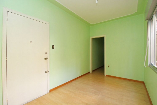 Imagem Imóvel com 2 Quartos à Venda, 60 m² em Navegantes - Porto Alegre