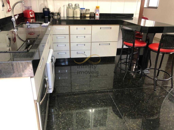 Imagem Casa com 3 Quartos à Venda, 200 m² em Serrano - Belo Horizonte Imagem Casa com 3 Quartos à Venda, 200 m² em Serrano - Belo Horizonte