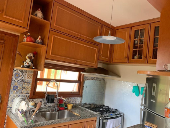 Imagem Casa com 2 Quartos à Venda, 135 m² em Vieira - Teresópolis