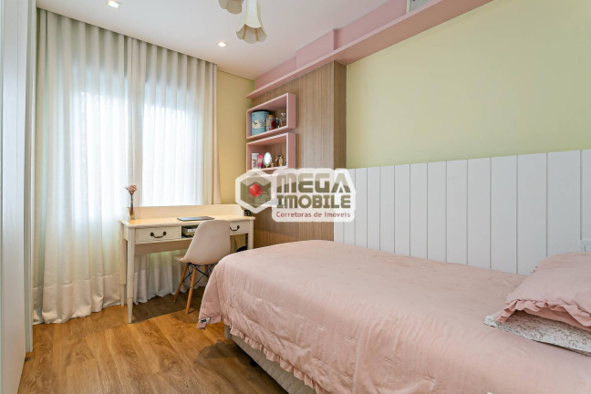 Imagem Apartamento com 3 Quartos à Venda, 105 m² em Centro - Florianópolis Imagem Apartamento com 3 Quartos à Venda, 105 m² em Centro - Florianópolis