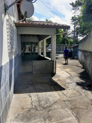 Imagem Casa com 4 Quartos à Venda, em Centro - Rio Das Ostras Imagem Casa com 4 Quartos à Venda, em Centro - Rio Das Ostras