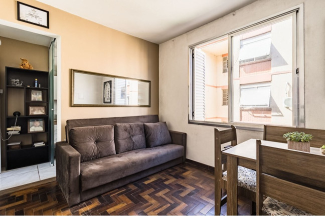 Imóvel com 1 Quarto à Venda,  em Jardim Itu - Porto Alegre