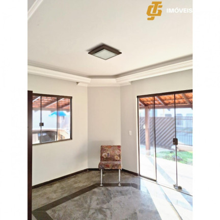 Imagem Casa com 5 Quartos à Venda, 518 m² em Centro - Camboriú Imagem Casa com 5 Quartos à Venda, 518 m² em Centro - Camboriú