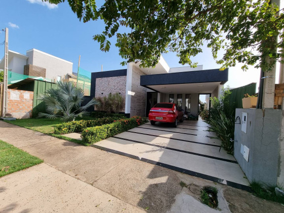 Imagem Casa com 3 Quartos à Venda, 300 m² em Ipê - Foz Do Iguaçu Imagem Casa com 3 Quartos à Venda, 300 m² em Ipê - Foz Do Iguaçu