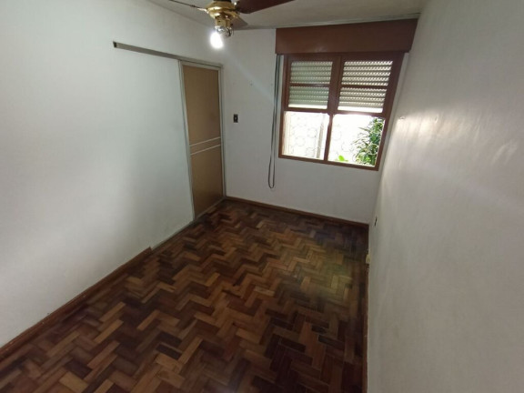Imagem Imóvel com 2 Quartos à Venda,  em Santa Maria Goretti - Porto Alegre