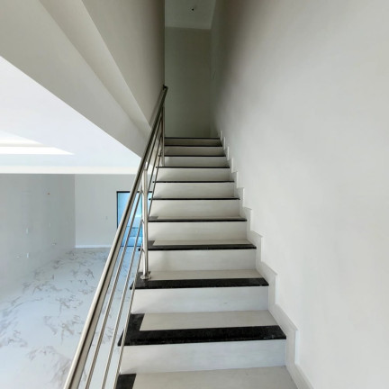 Imagem Sobrado com 3 Quartos à Venda, 107 m² em Rio Pequeno - Camboriú