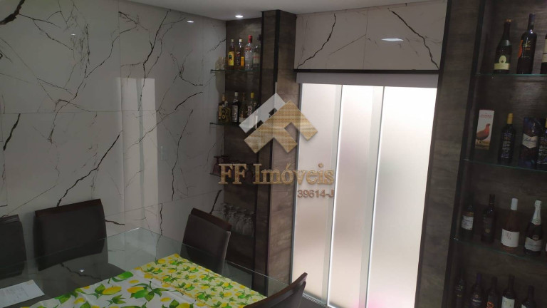 Imagem Casa com 4 Quartos à Venda, 250 m² em São Carlos
