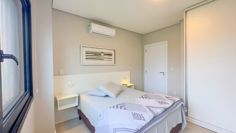 Imagem Casa de Condomínio com 4 Quartos à Venda, 150 m² em Centro - Xangri-lá