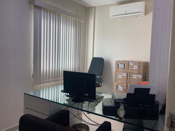 Imagem Casa com 9 Quartos à Venda, 340 m² em Limoeiro - Limoeiro