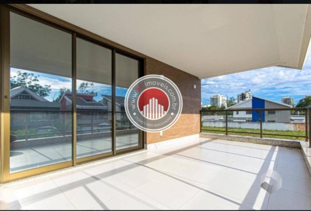 Imagem Casa de Condomínio com 5 Quartos à Venda, 440 m² em Recreio Dos Bandeirantes - Rio De Janeiro Imagem Casa de Condomínio com 5 Quartos à Venda, 440 m² em Recreio Dos Bandeirantes - Rio De Janeiro