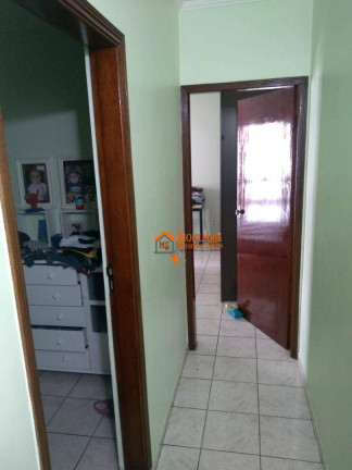 Imagem Sobrado com 6 Quartos à Venda, 250 m² em Jardim Presidente Dutra - Guarulhos Imagem Sobrado com 6 Quartos à Venda, 250 m² em Jardim Presidente Dutra - Guarulhos