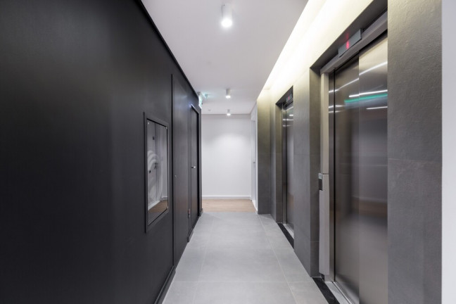 Imagem Apartamento com 2 Quartos à Venda, 83 m² em Passo Da Areia - Porto Alegre