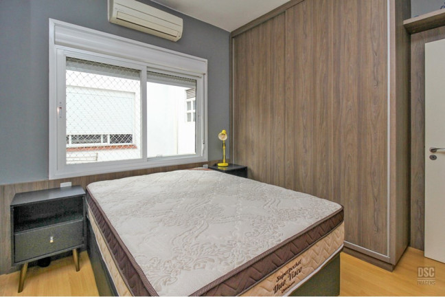 Imagem Apartamento com 1 Quarto à Venda, 45 m² em Farroupilha - Porto Alegre Imagem Apartamento com 1 Quarto à Venda, 45 m² em Farroupilha - Porto Alegre