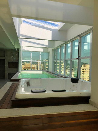 Imagem Apartamento com 5 Quartos à Venda, 417 m² em Meia Praia - Itapema