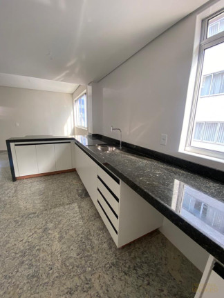 Imagem Apartamento com 2 Quartos à Venda, 74 m² em Lourdes - Belo Horizonte