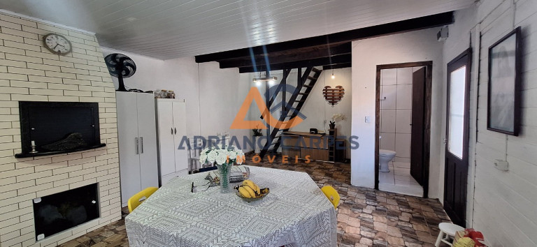 Imagem Casa com 3 Quartos à Venda, 110 m² em Meia Praia - Navegantes Imagem Casa com 3 Quartos à Venda, 110 m² em Meia Praia - Navegantes