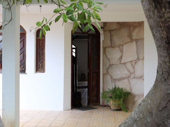 Imagem Casa com 5 Quartos à Venda, 220 m² em Barra Do Jacuípe - Camaçari