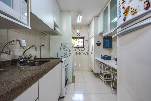 Imagem Apartamento com 2 Quartos à Venda, 62 m² em Moema - São Paulo