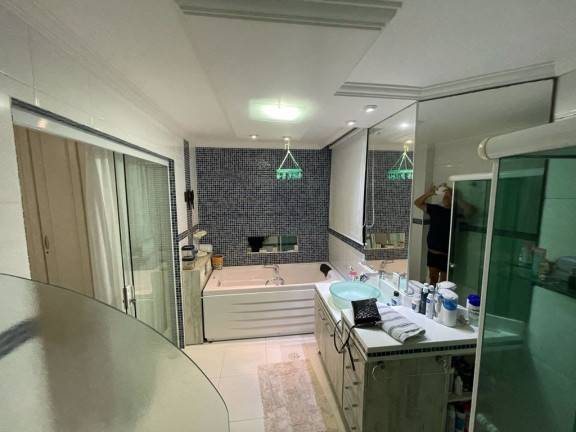 Imagem Apartamento com 3 Quartos à Venda, 190 m² em Pitangueiras - Guarujá Imagem Apartamento com 3 Quartos à Venda, 190 m² em Pitangueiras - Guarujá