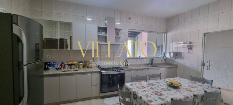Imagem Casa com 3 Quartos à Venda, 282 m² em Jardim Presidente - Goiânia Imagem Casa com 3 Quartos à Venda, 282 m² em Jardim Presidente - Goiânia